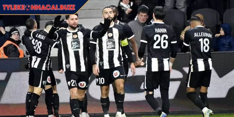 Angers Sco Vs Lille (20:00 27/04, Ligue 1): Cơ Hội Cho Lille Củng Cố Vị Trí Top 4 1 Angers SCO có phong độ thất thường, áp lực trụ hạng